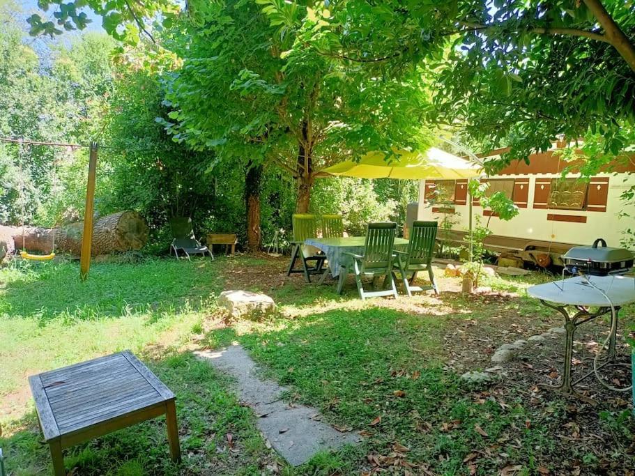 La Colline Aux Oiseaux, La Tranquillite Des Bois Vila Molieres-sur-Ceze Exterior foto